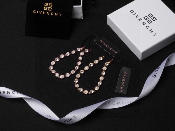 Jewelry givenchy 15
