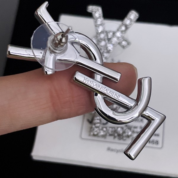 Jewelry yves saint laurent 105