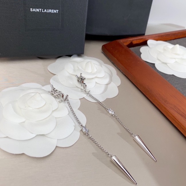 Jewelry yves saint laurent 104