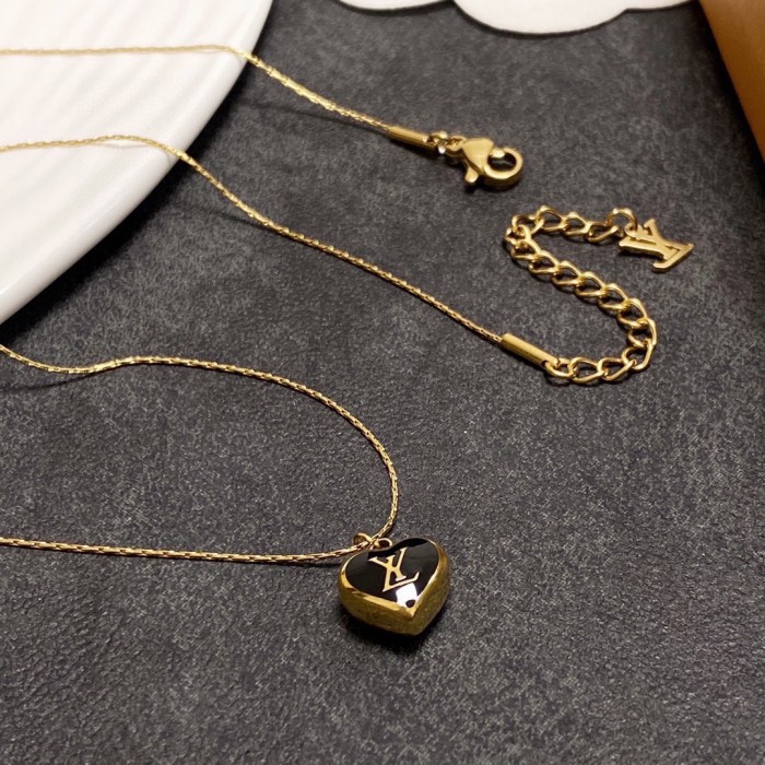 Jewelry Louis Vuitton 320