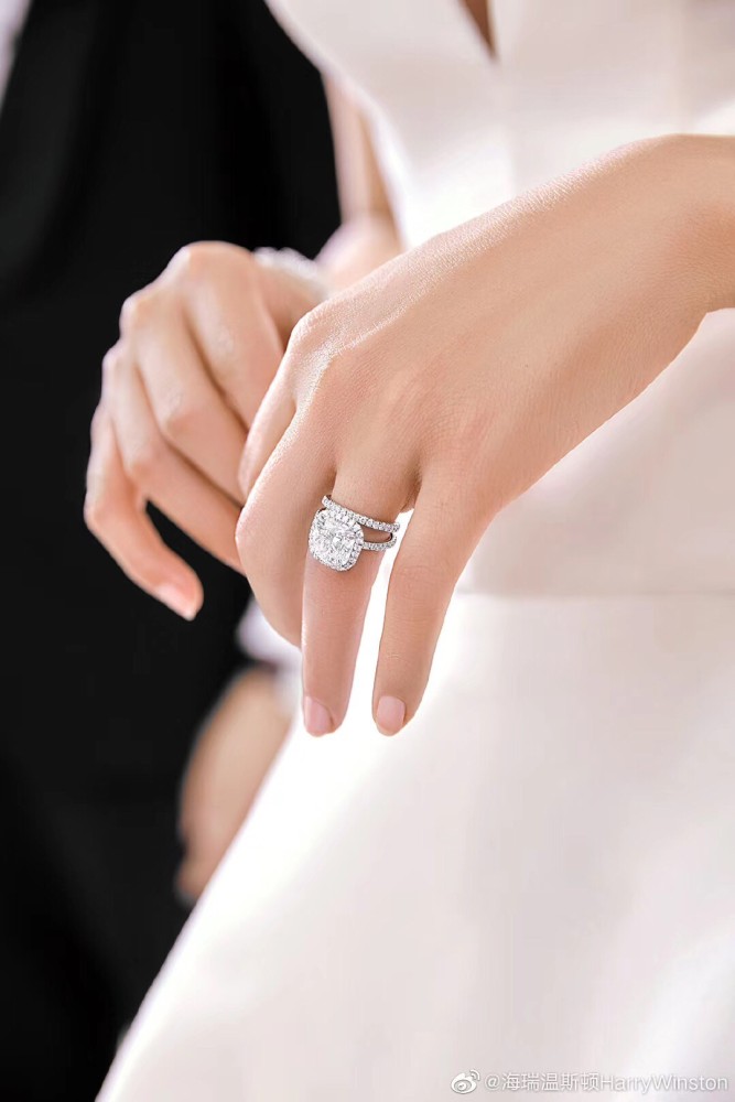 Jewelry Harry Winston 34