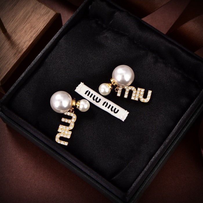 Jewelry miumiu 50