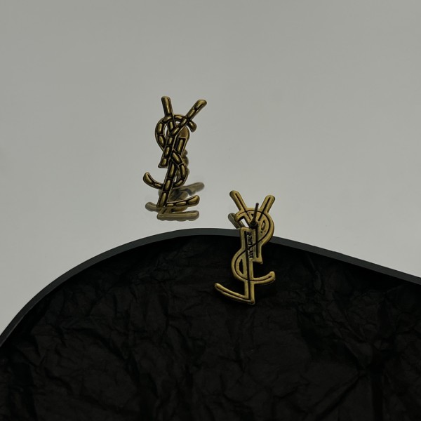 Jewelry yves saint laurent 109