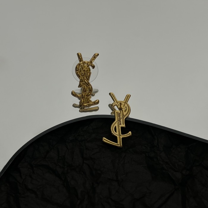 Jewelry yves saint laurent 111