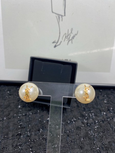 Jewelry yves saint laurent 114