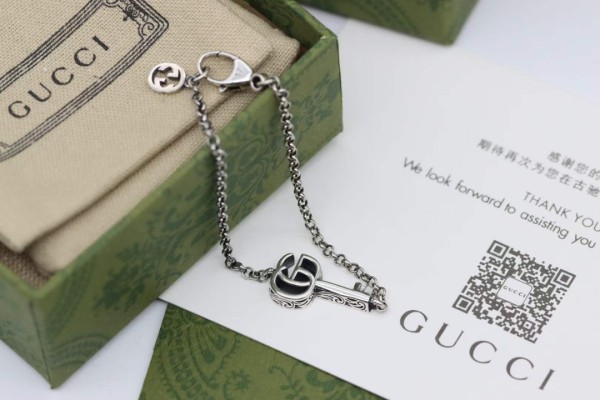 Jewelry Gucci 677