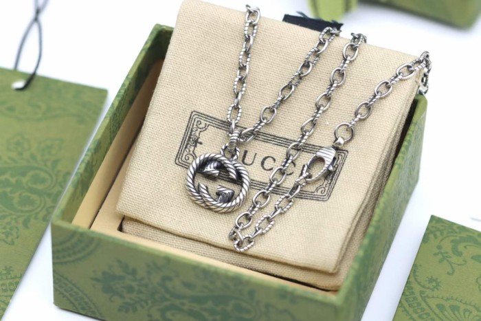 Jewelry Gucci 674