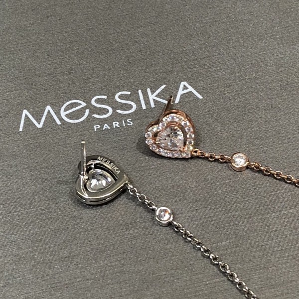 Jewelry MESSIKA 44