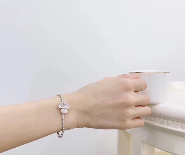 Jewelry Van Cleef x Arpels 34