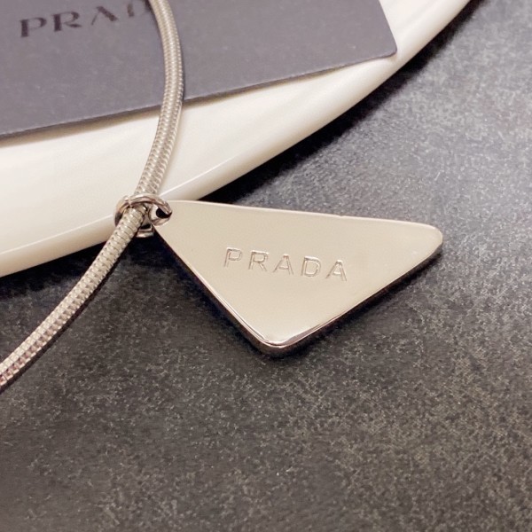 Jewelry Prada 44