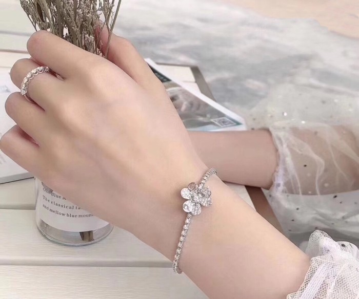 Jewelry Van Cleef x Arpels 34