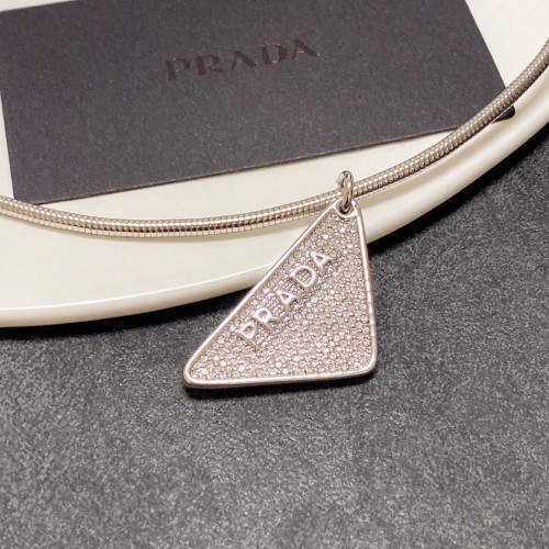 Jewelry Prada 44