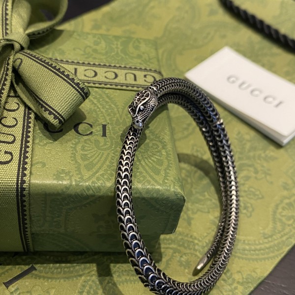 Jewelry Gucci 680