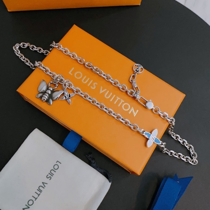 Jewelry Louis Vuitton 329