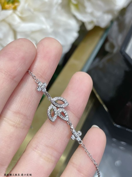 Jewelry Harry Winston 44