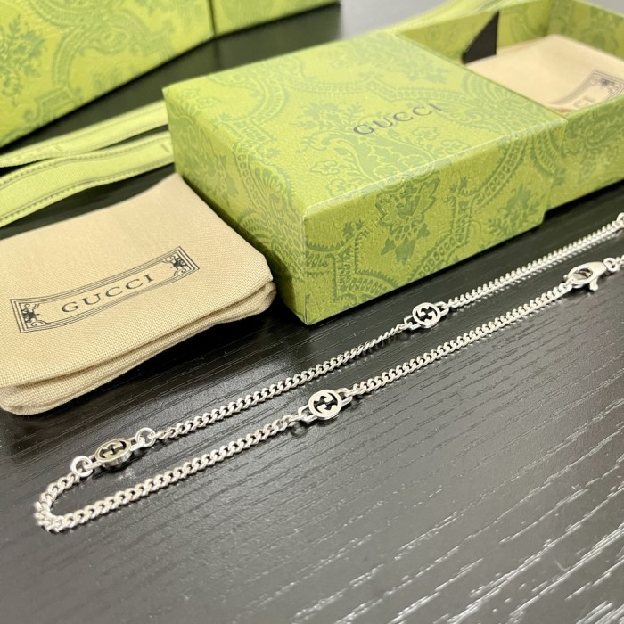 Jewelry Gucci 694