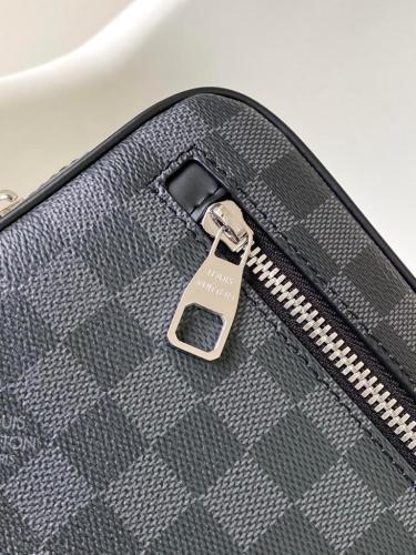 Handbag Louis Vuitton M41664 size 25*15.5*6.5cm