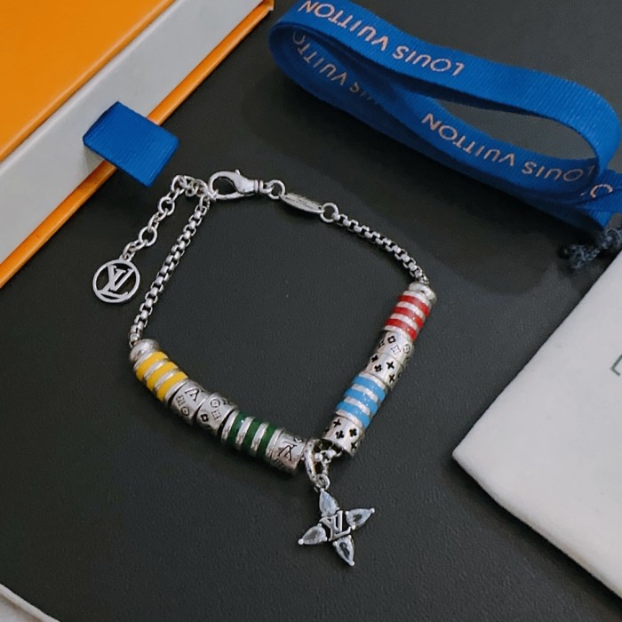 Jewelry Louis Vuitton 325