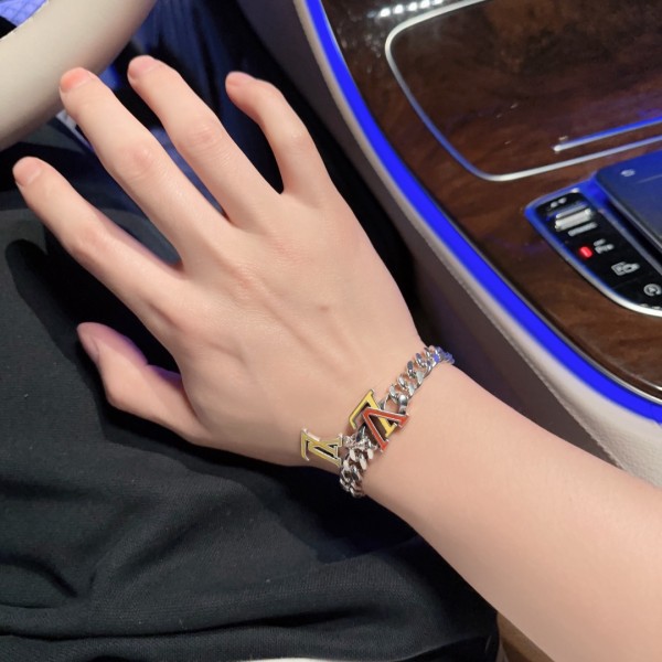 Jewelry Louis Vuitton 327