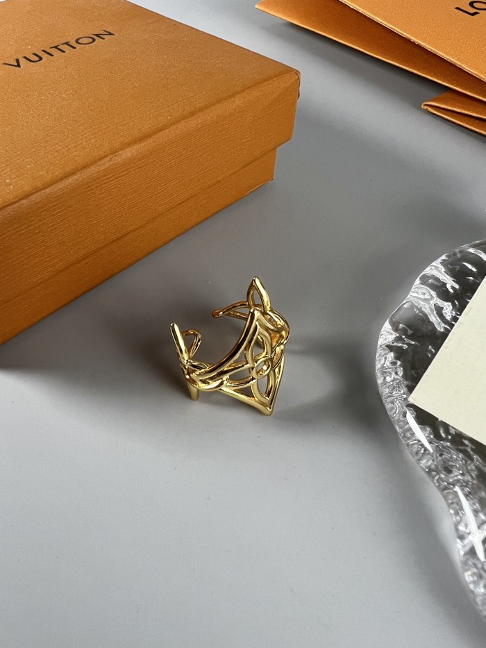 Jewelry Louis Vuitton 331