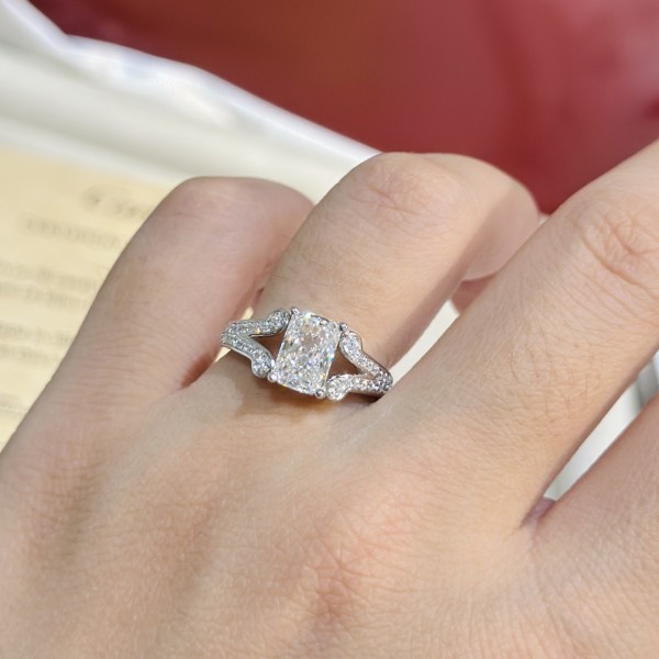 Jewelry Valentino 111