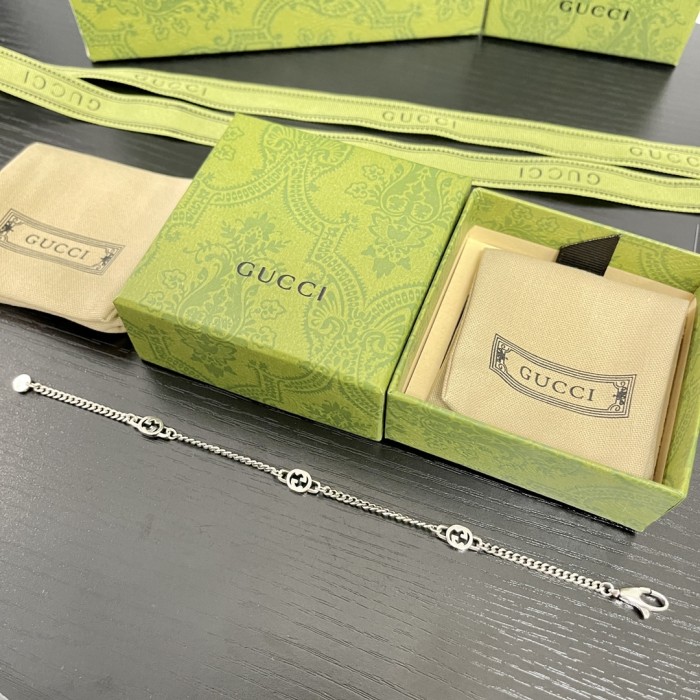 Jewelry Gucci 695