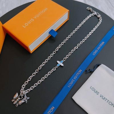 Jewelry Louis Vuitton 329