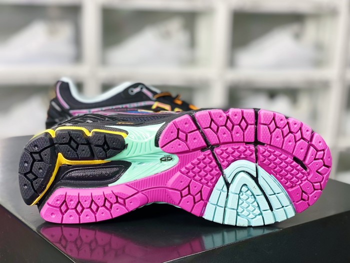 New Balance 1906R Neon Nights