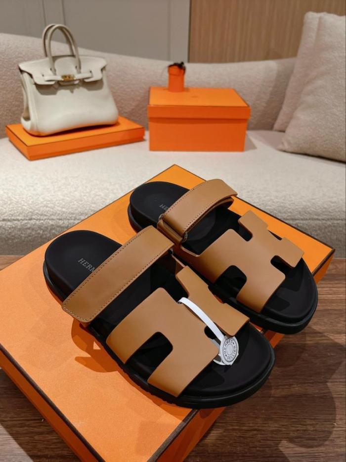HERMES Calfskin Chypre Sandals