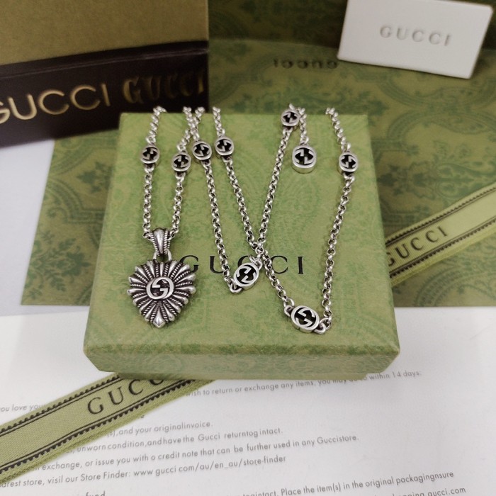 Jewelry Gucci 740