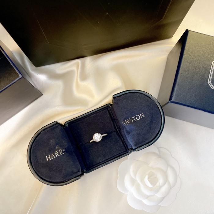 Jewelry Harry Winston 23