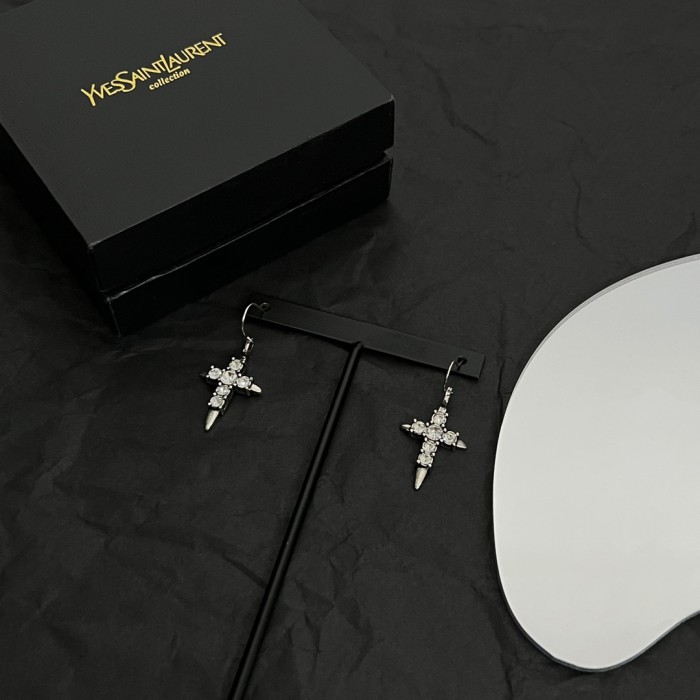 Jewelry yves saint laurent 133