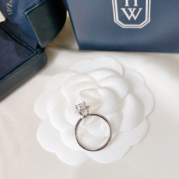 Jewelry Harry Winston 23