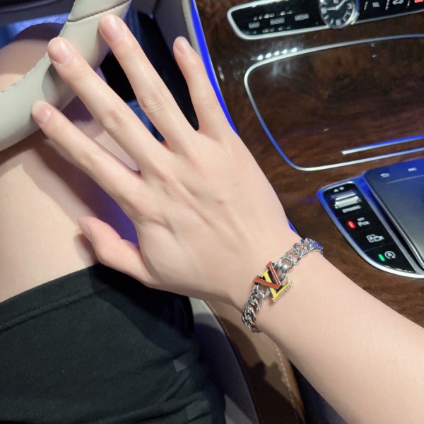 Jewelry Louis Vuitton 347