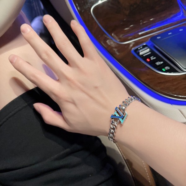 Jewelry Louis Vuitton 348