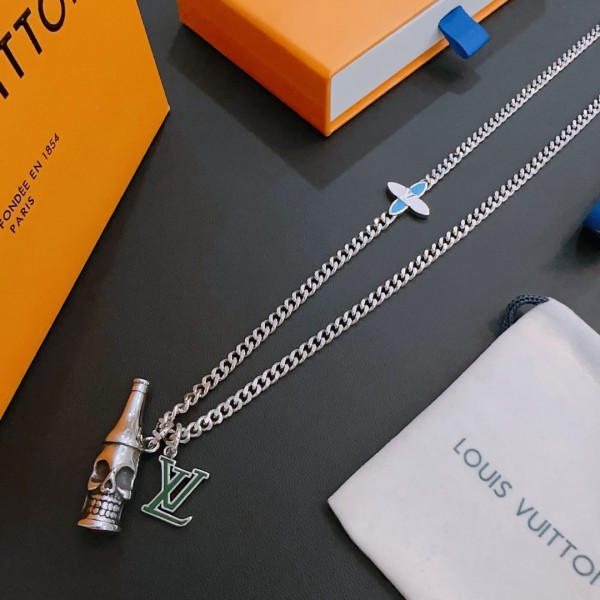 Jewelry Louis Vuitton 359