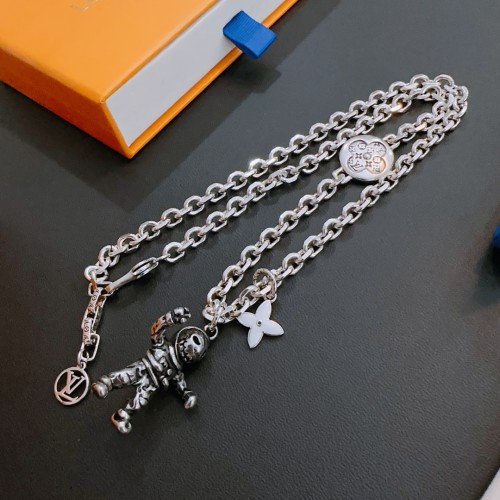 Jewelry Louis Vuitton 358