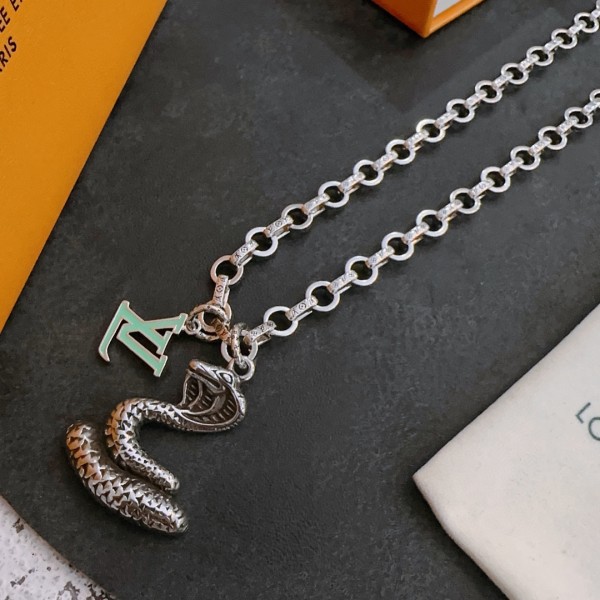 Jewelry Louis Vuitton 355