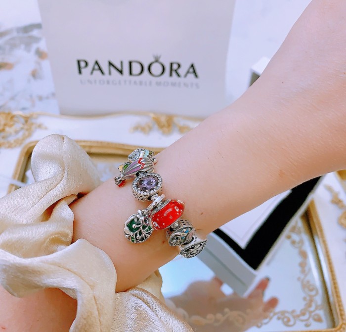 Jewelry pandora 214