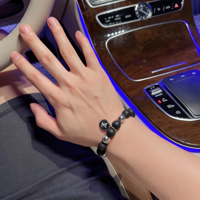 Jewelry Louis Vuitton 356