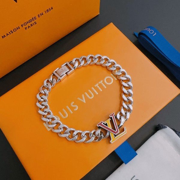 Jewelry Louis Vuitton 347