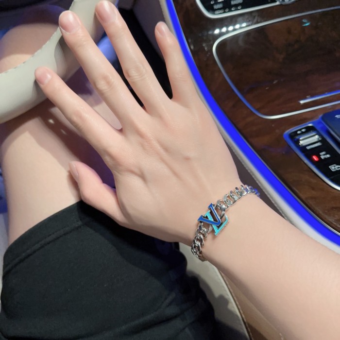 Jewelry Louis Vuitton 348