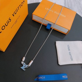 Jewelry Louis Vuitton 344