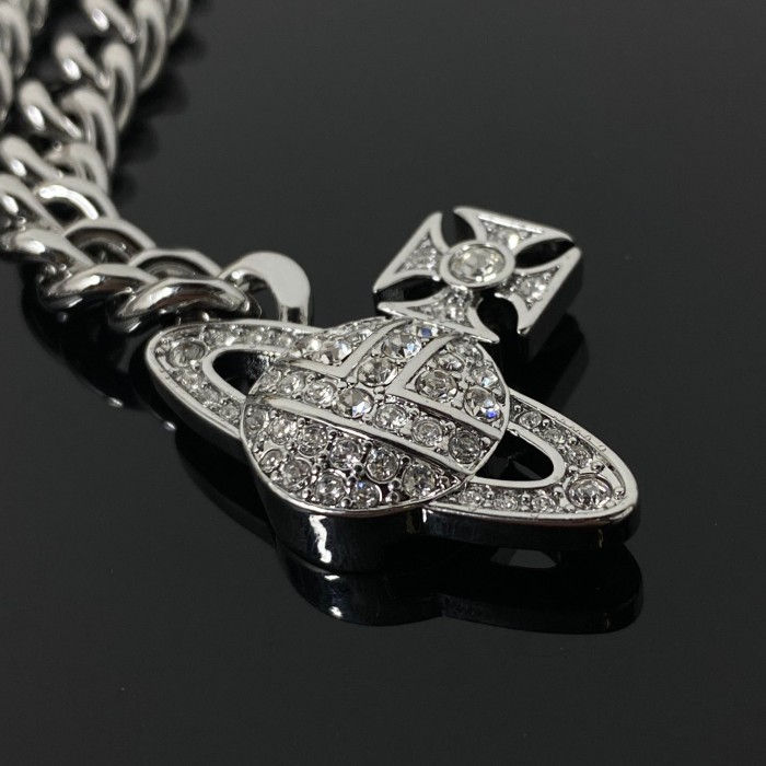 Jewelry vivienne westwood 142