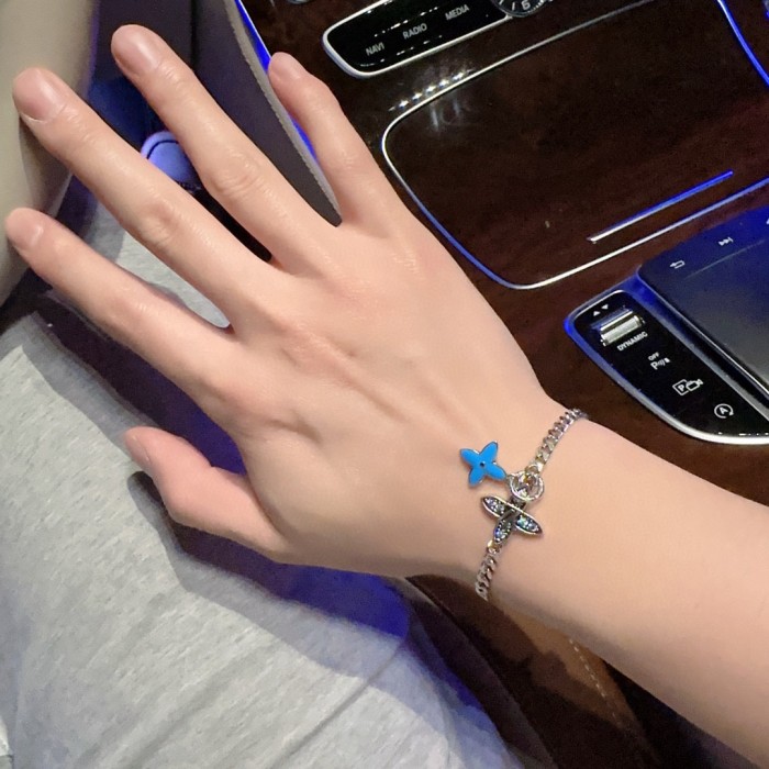 Jewelry Louis Vuitton 351