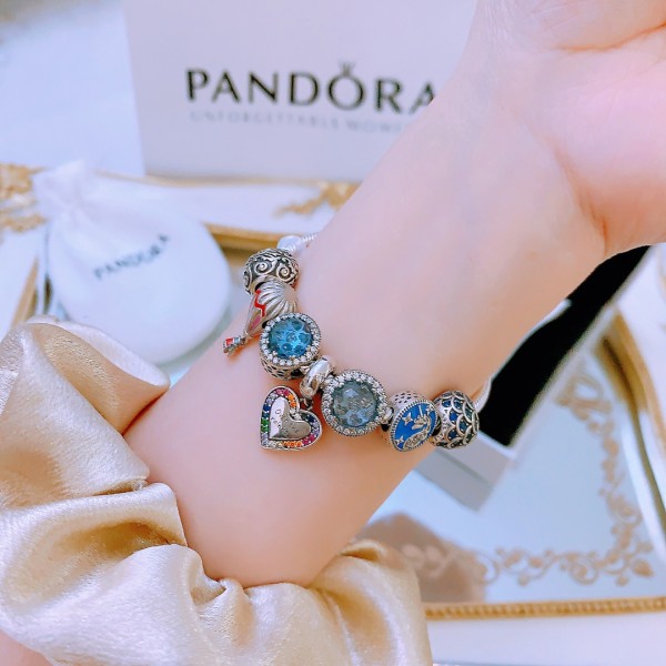 Jewelry pandora 209