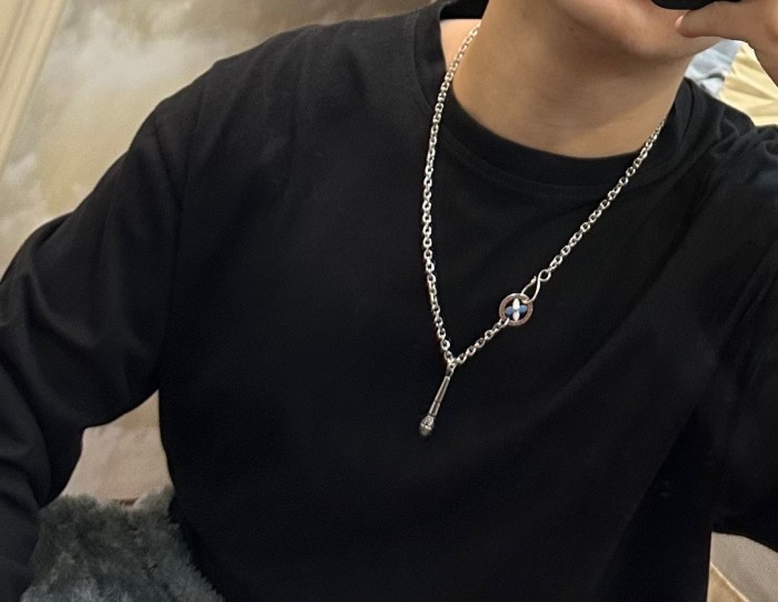 Jewelry Louis Vuitton 338