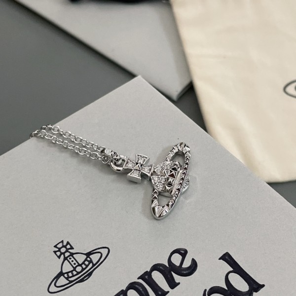 Jewelry vivienne westwood 146