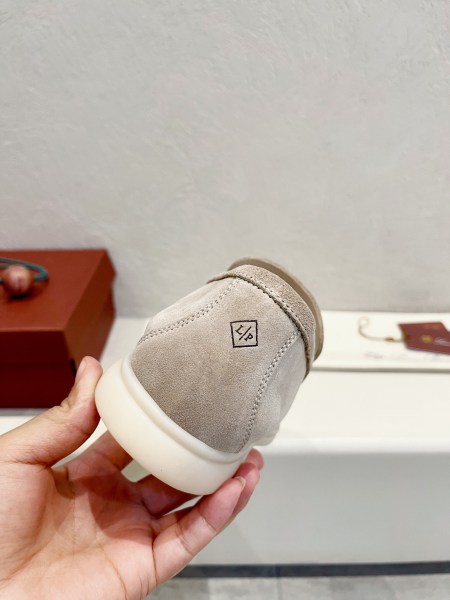 Loro Piana Summer Walk Loafers Men's Light Wood Smoke