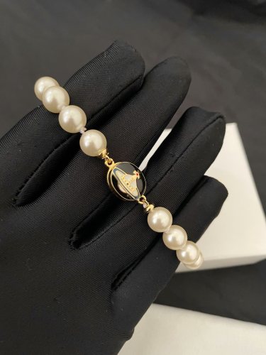 Jewelry vivienne westwood 147